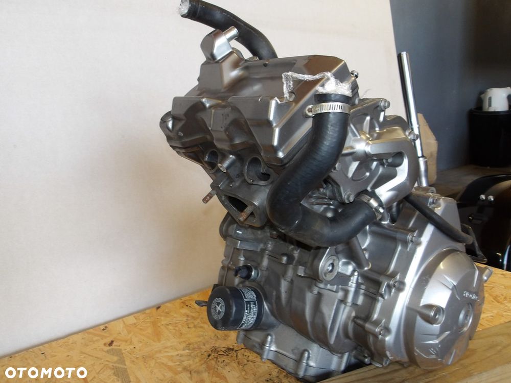 Silnik kompletny HONDA NC700X 12-13r   PN. 11000-MGS-D30 - 8