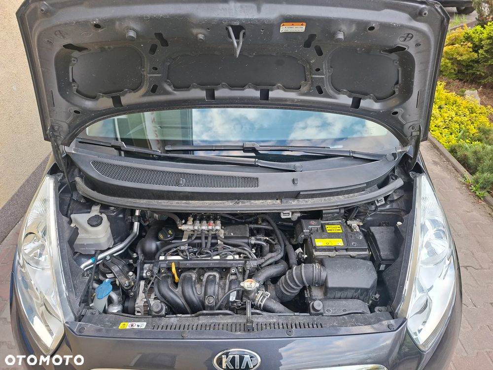 Kia Venga 1.4 CVVT Business Line - 29