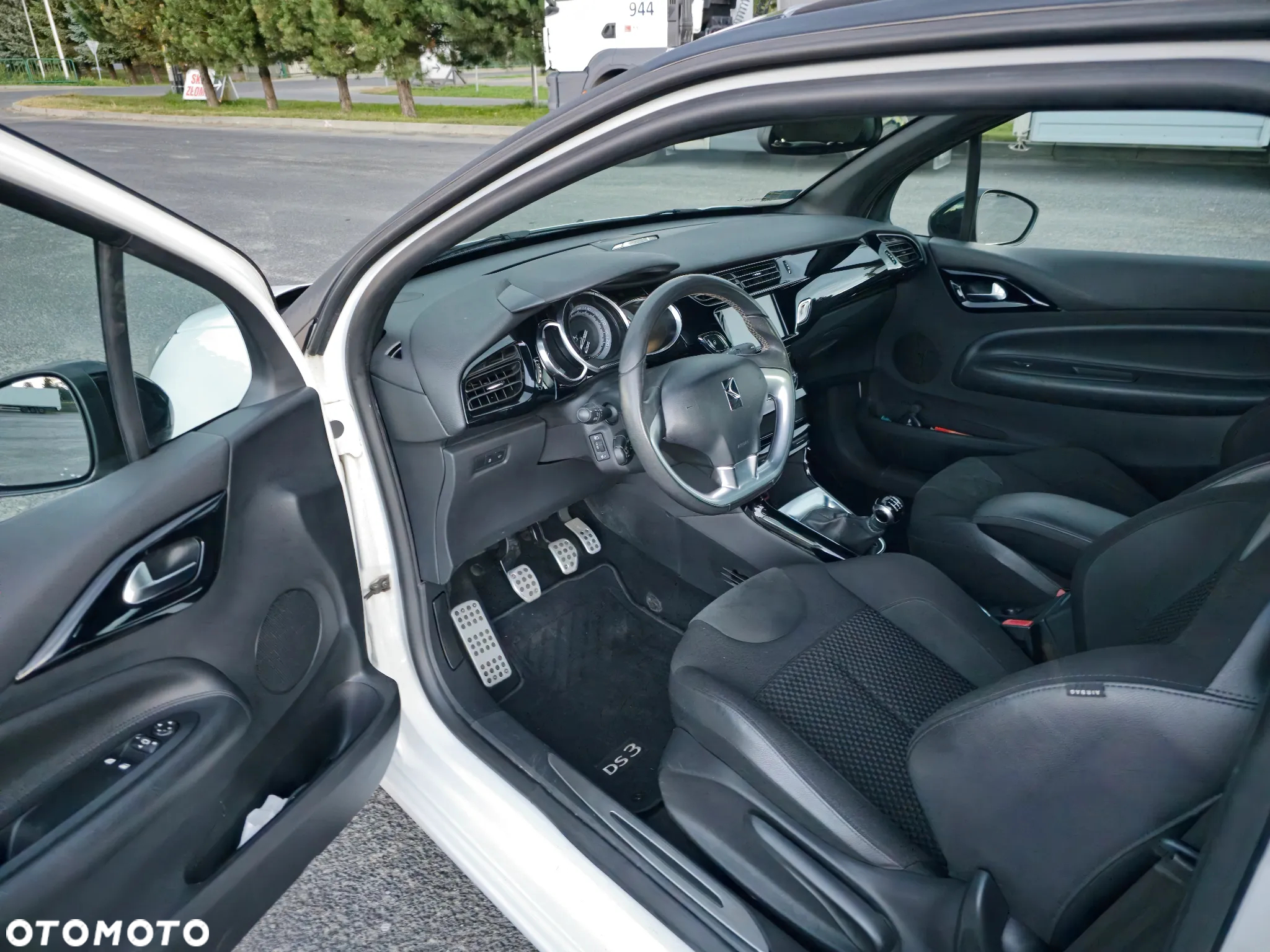 DS Automobiles DS 3 - 30