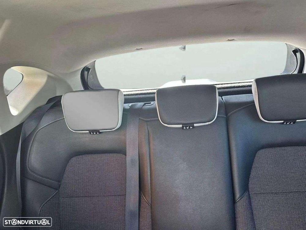 Renault Captur 1.0 TCe Techno - 17