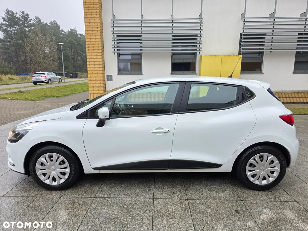 Renault Clio 1.2 16V Life - 8