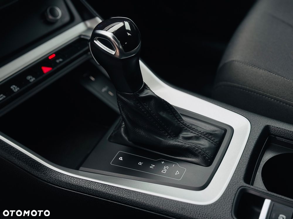 Audi Q3 Sportback 35 TDI S tronic - 17