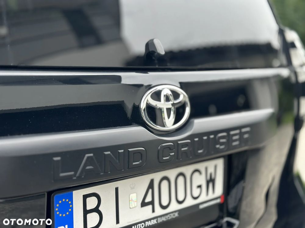 Toyota Land Cruiser LC 2.8 D-4D Executive - 12