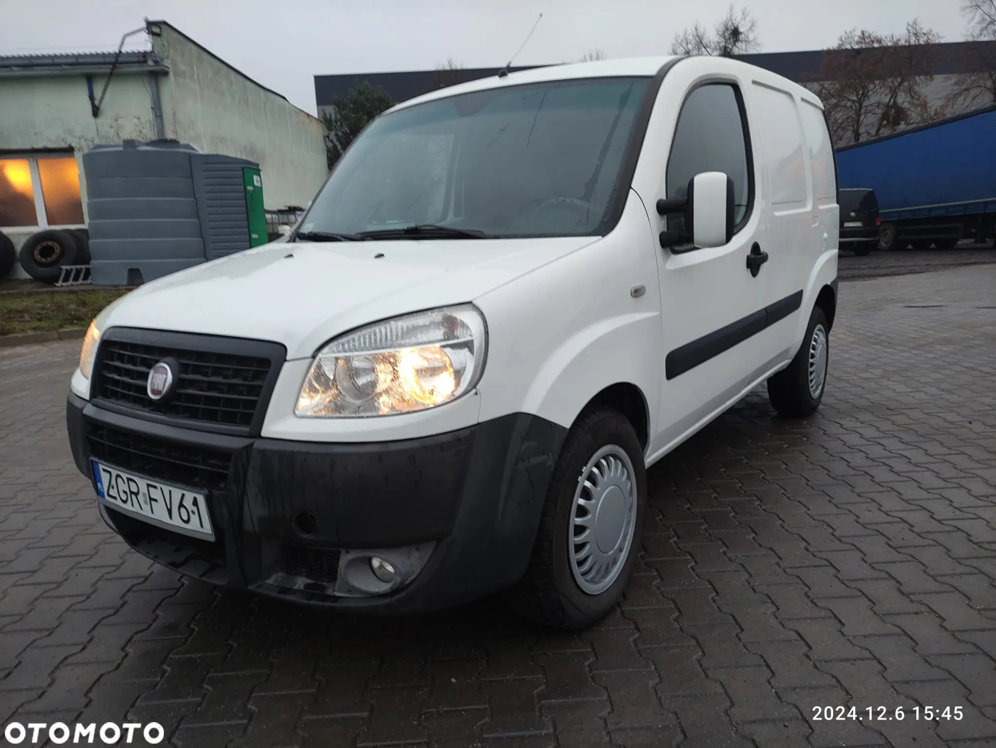 Fiat Doblo - 2