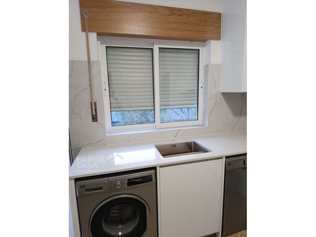 Andar moradia T3 na Várzea - Barcelos - Grande imagem: 2/13