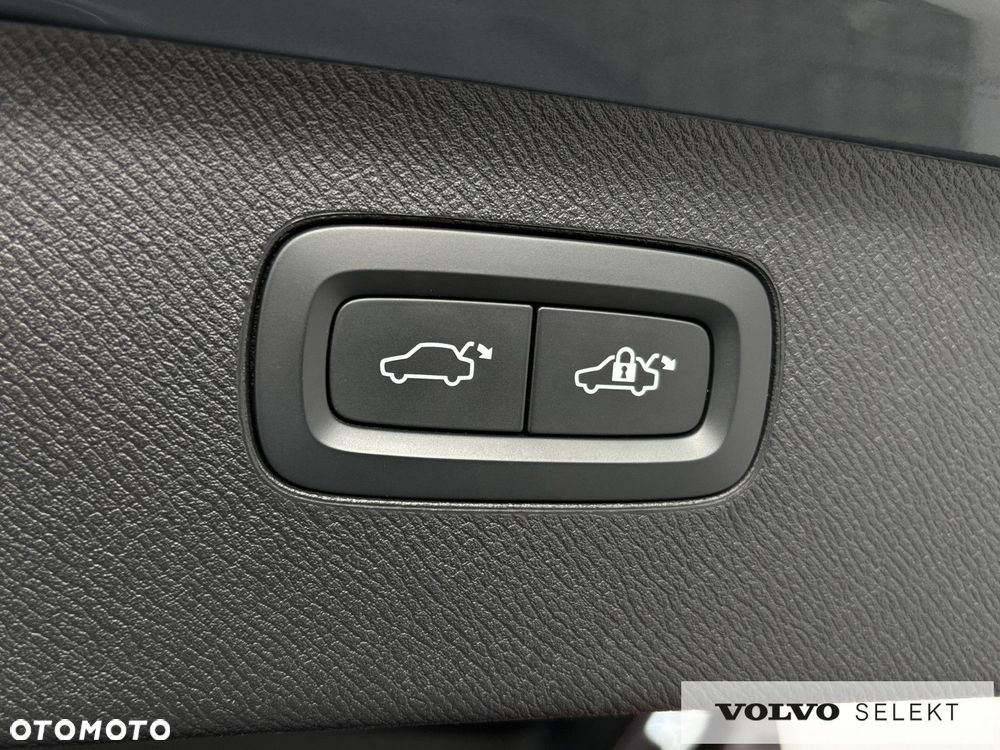 Volvo XC 90 - 29