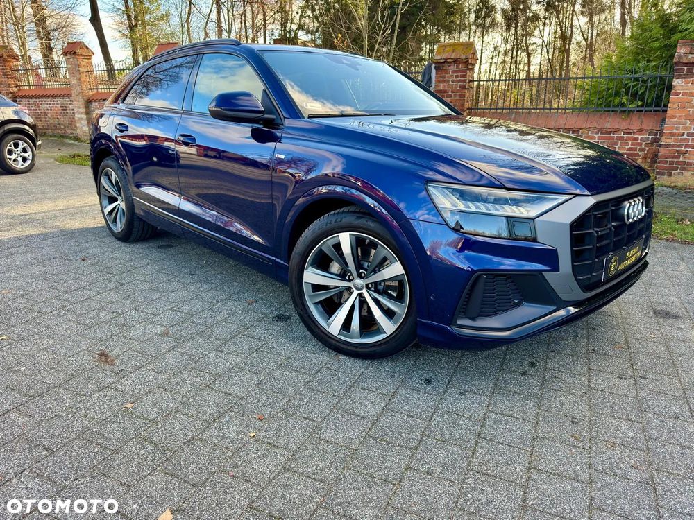 Audi Q8 - 4