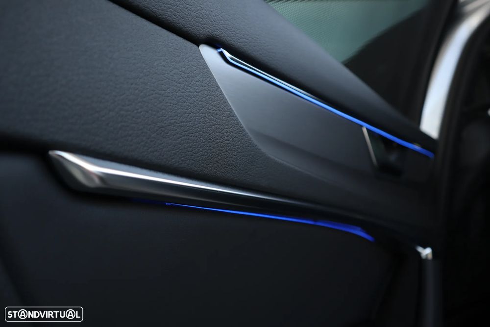 Audi A6 Avant 40 TDI S tronic S line - 11