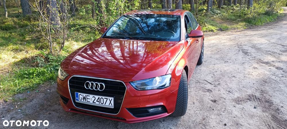 Audi A4 Limousine - 10
