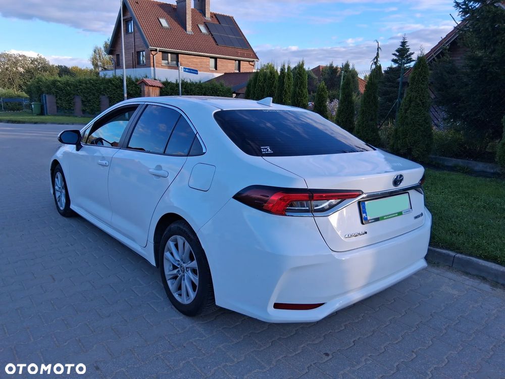 Toyota Corolla - 5