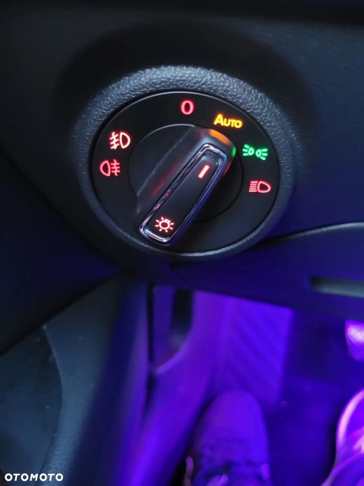 Seat Leon 2.0 TDI DPF FR Black Matt Edition - 18