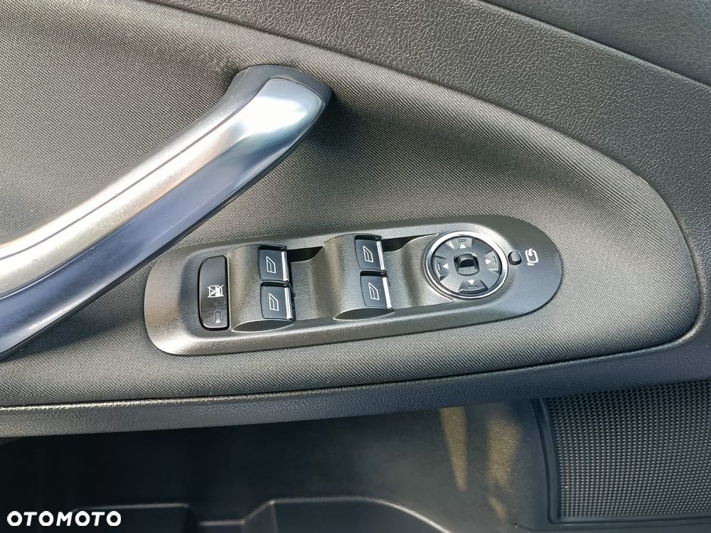 Ford Mondeo 2.0 TDCi Business Edition - 23