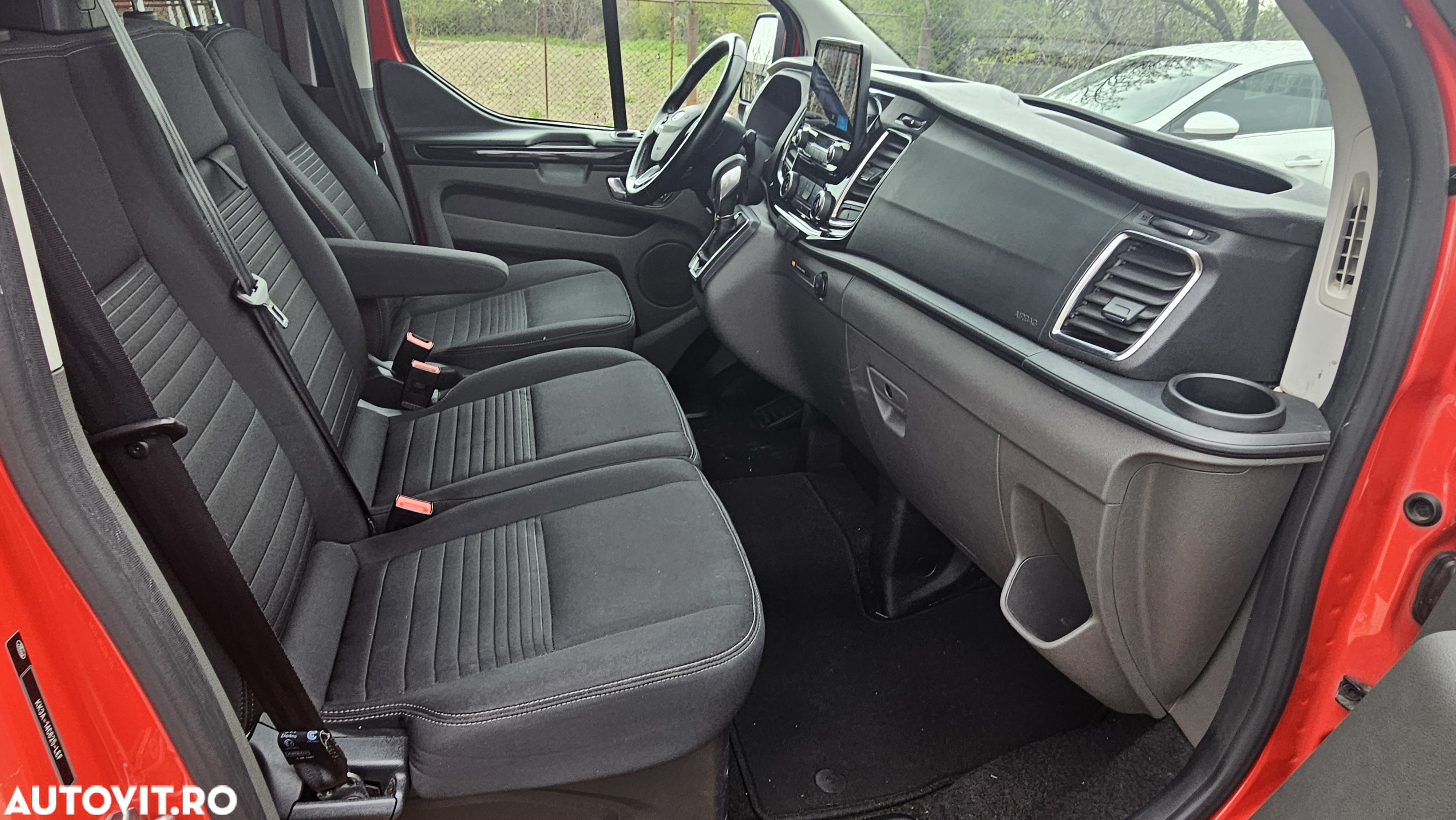 Ford Transit Custom DCIV 320 2.0 EcoBlue 170 CP L2H1 Trend Aut. - 10