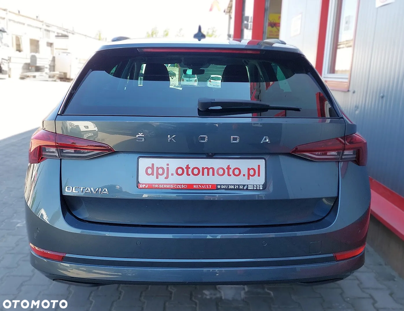 Skoda Octavia 2.0 TDI Business DSG - 6