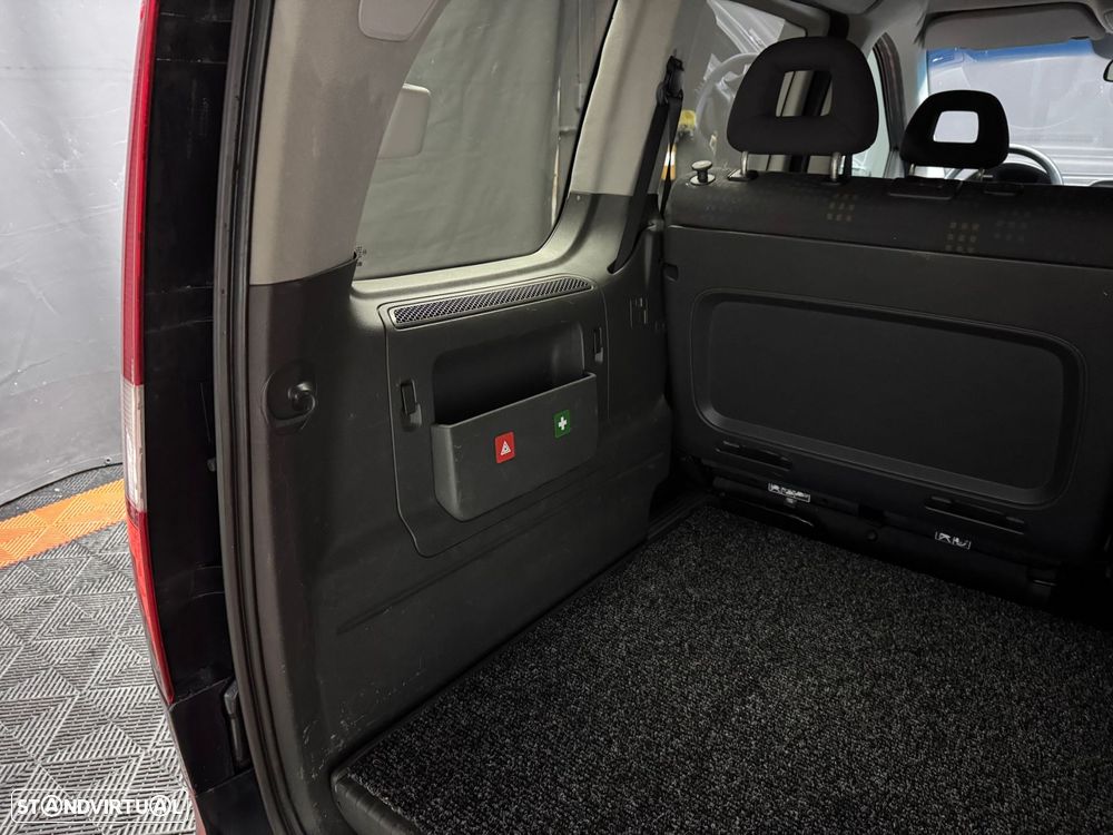 Mercedes-Benz Vaneo 1.7 CDi Family - 28