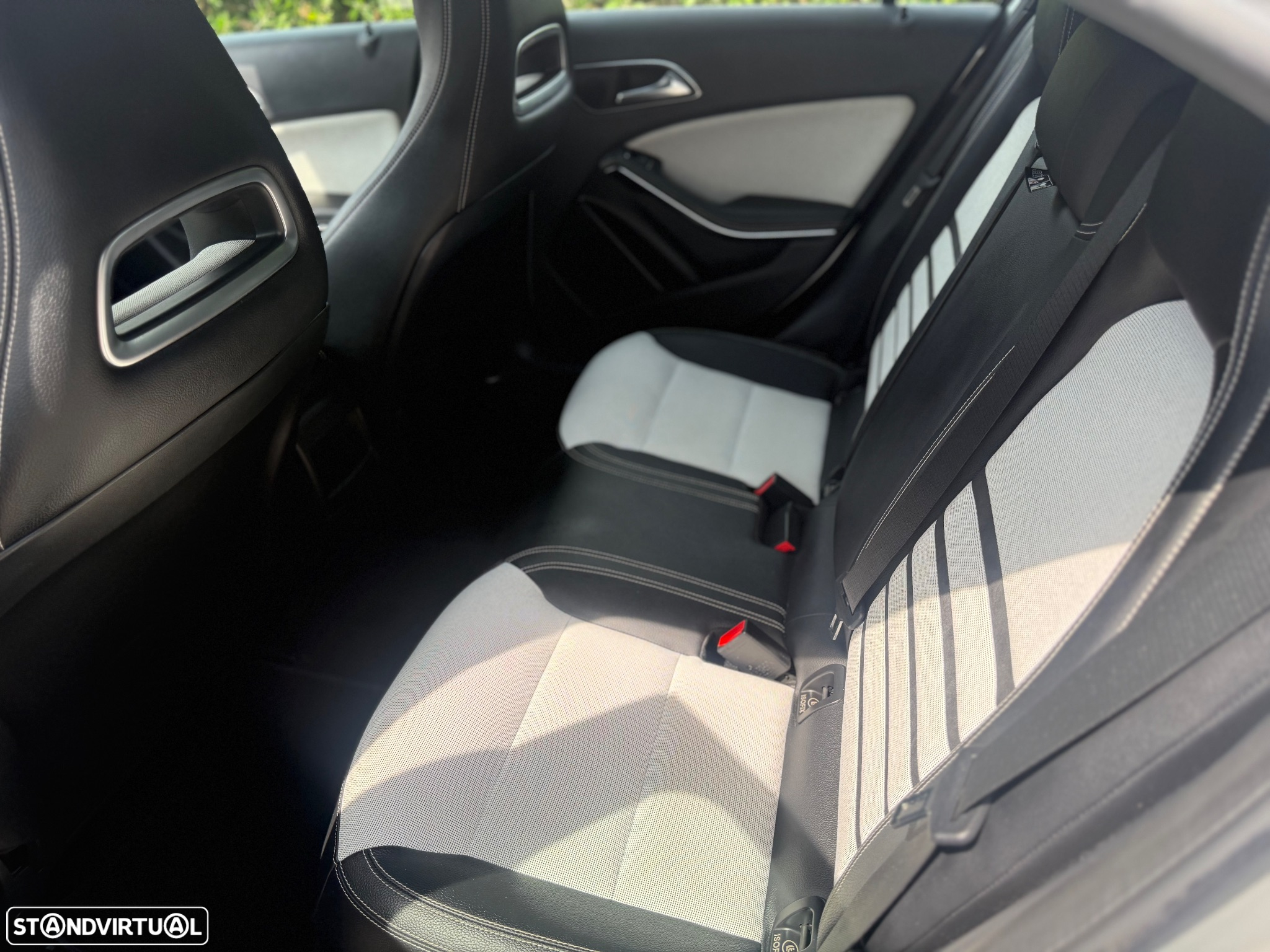 Mercedes-Benz A 200 CDI (BlueEFFICIENCY) 7G-DCT Style - 26