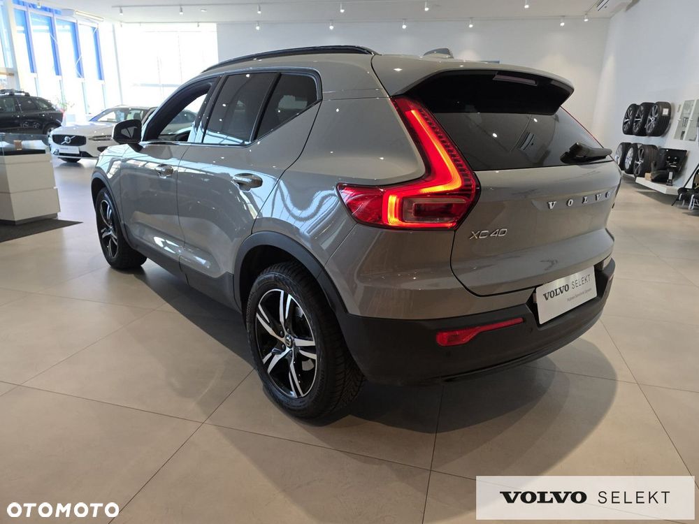 Volvo XC 40 - 9