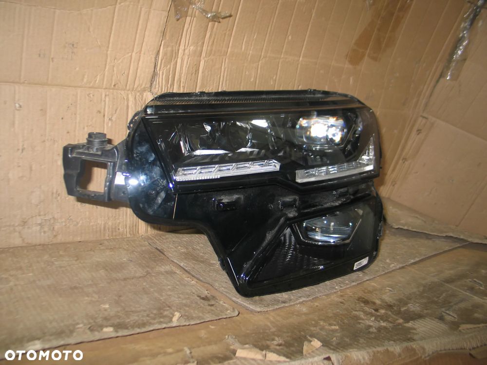 lampa lewy przod skoda karoq lift 21r- 57B941035B - 5