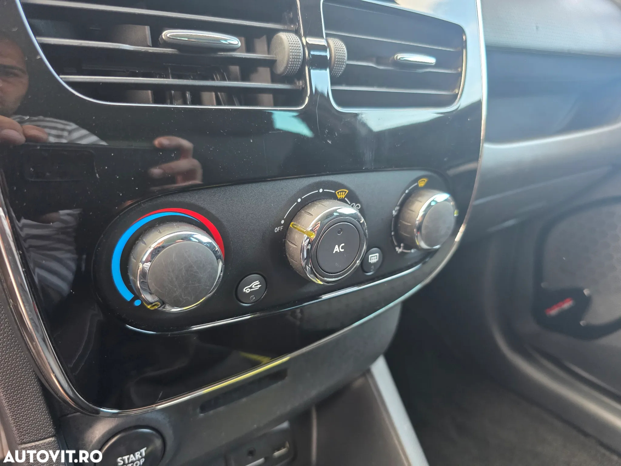 Renault Clio dCi 90 Dynamique - 25
