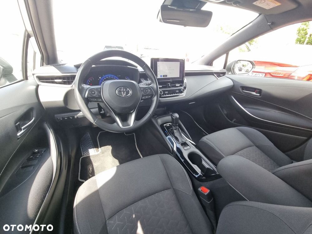 Toyota Corolla 1.8 Hybrid Comfort - 15