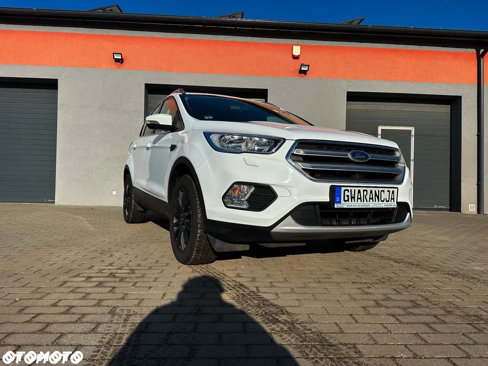 Ford Kuga - 13