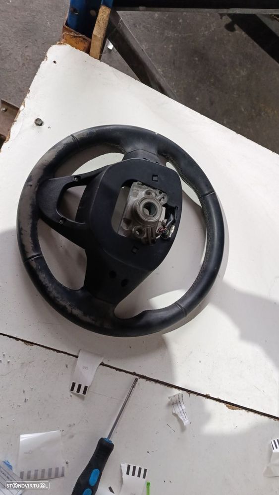 Volante / Guiador Hyundai I10 (Ac3, Ai3) - 4