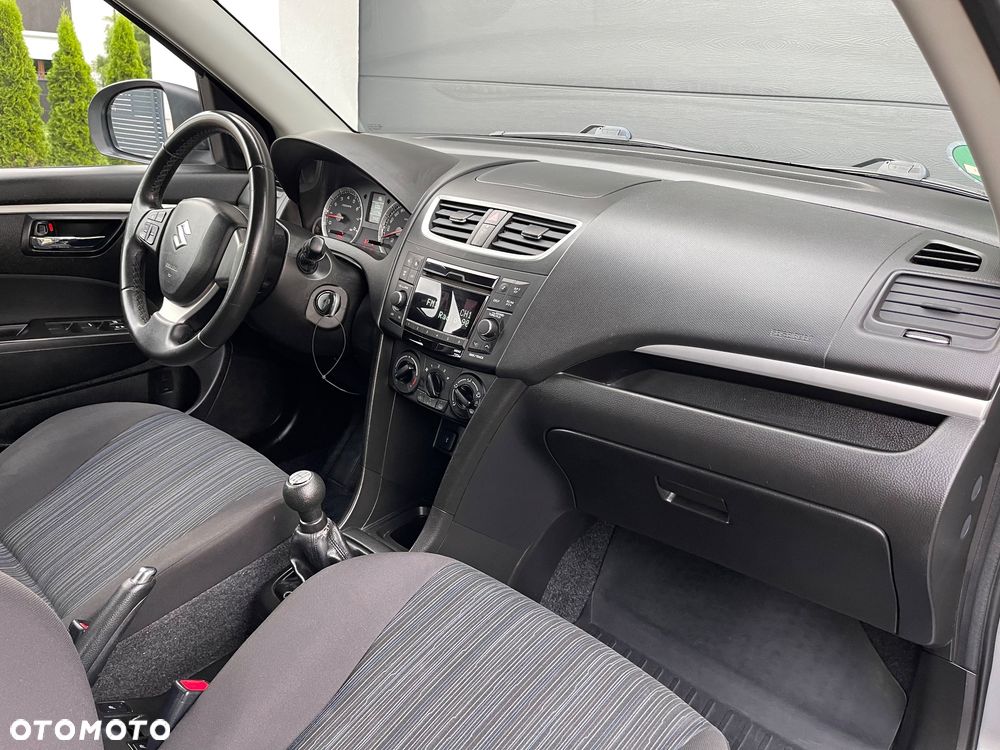 Suzuki Swift 1.2 4x4 Club - 33