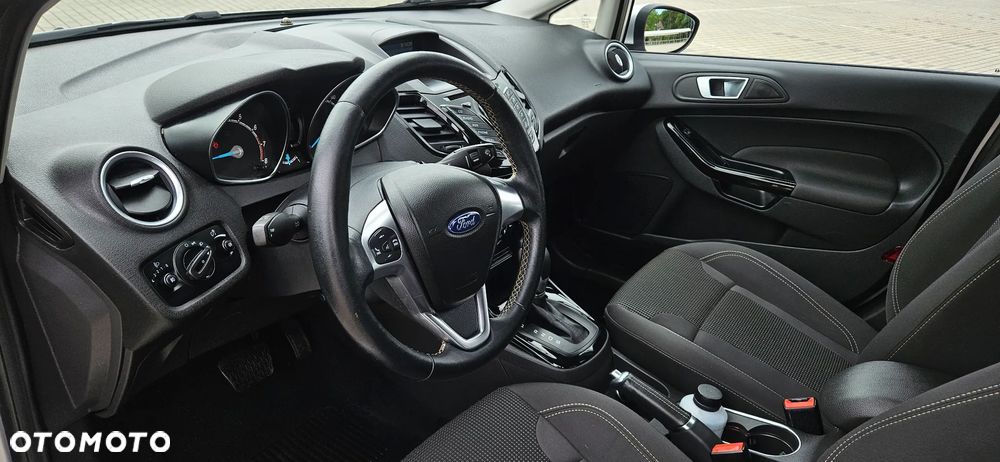Ford Fiesta 1.0 EcoBoost S&S TITANIUM - 7