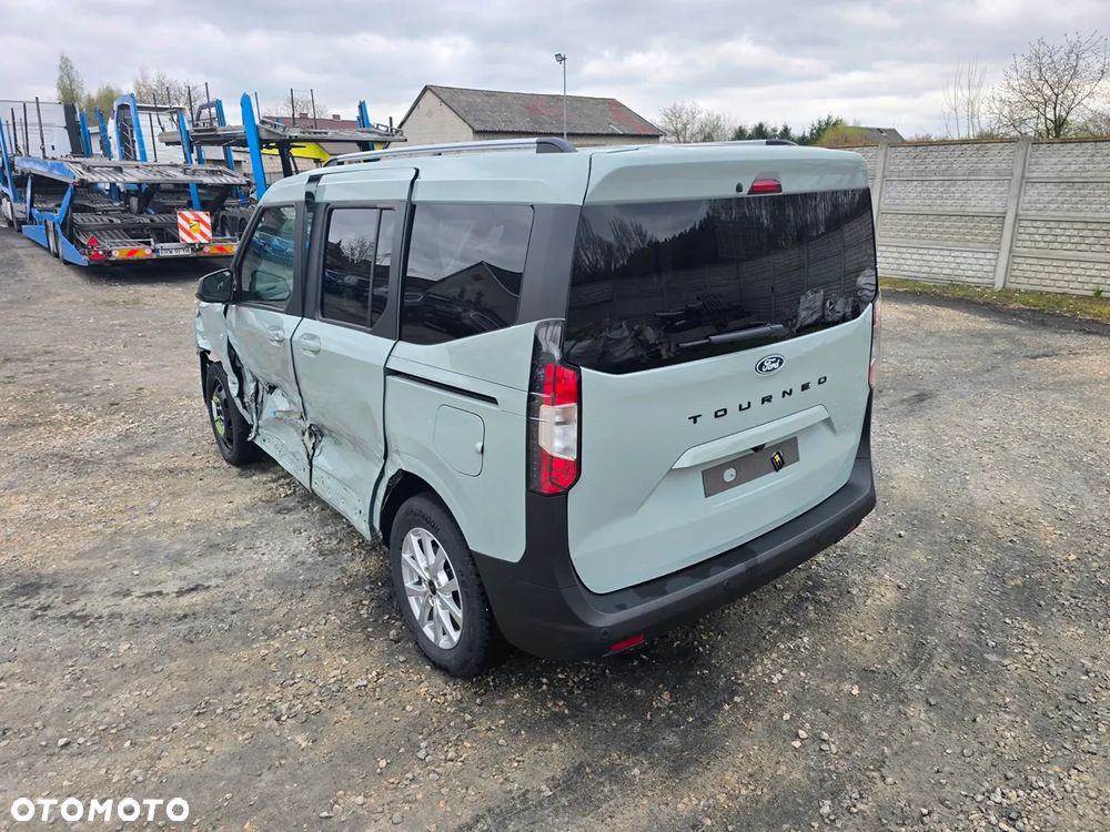 Ford Tourneo Courier ver-1-0-ecoboost-trend - 8