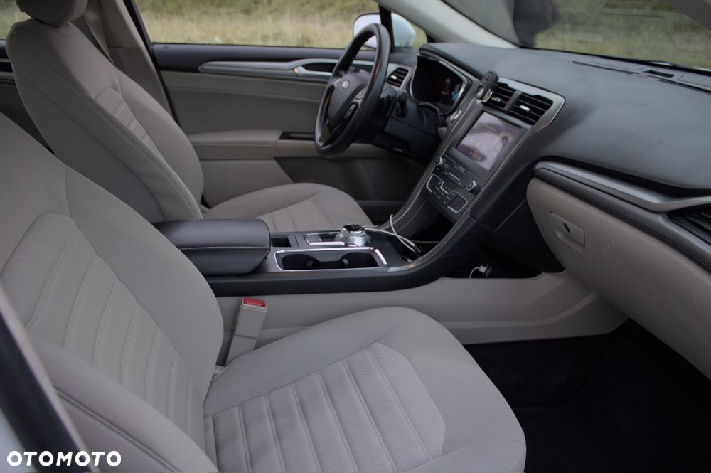 Ford Fusion 2020 photo 4