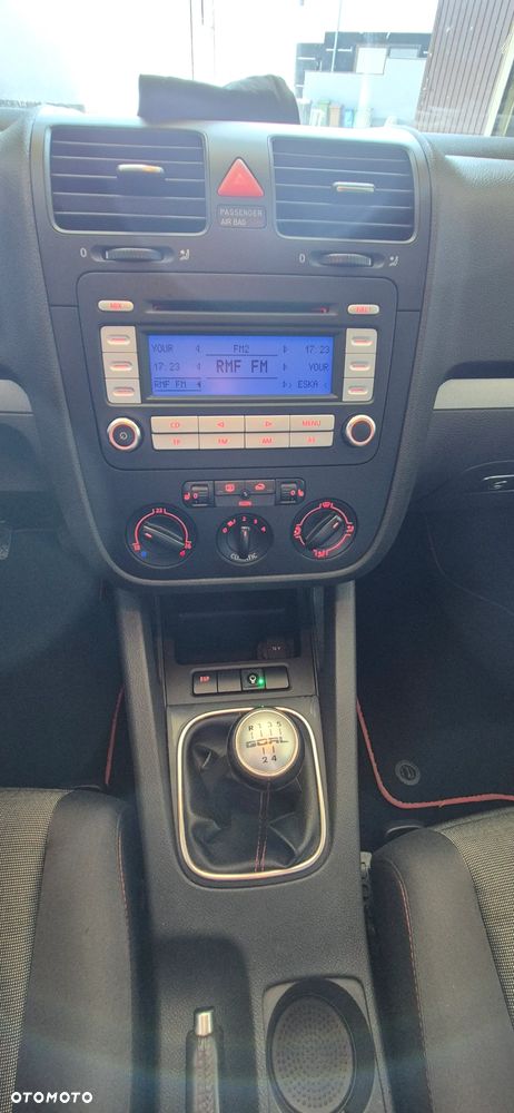 Volkswagen Golf 1.6 Goal - 15