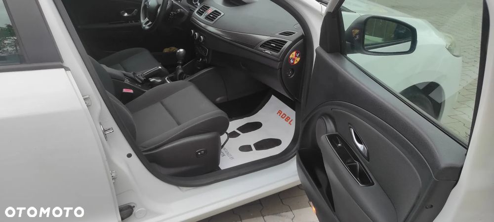 Renault Megane 1.6 16V Dynamique - 12