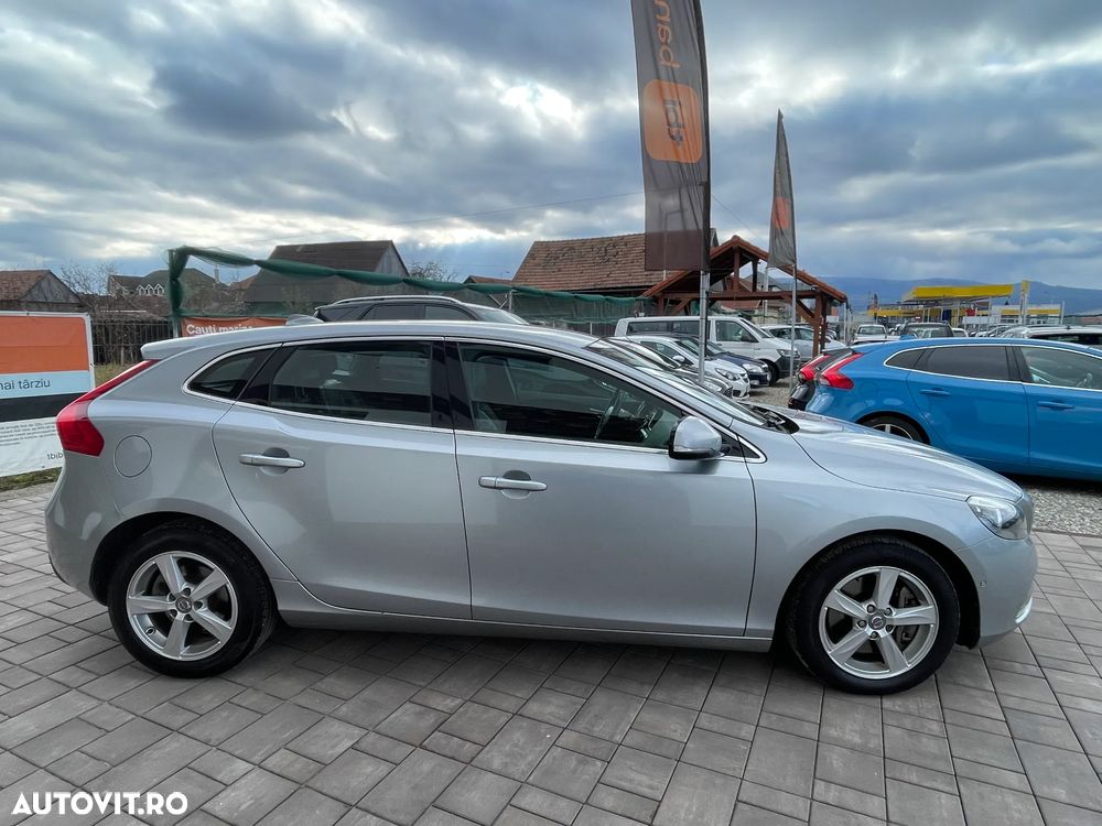 Volvo V40 - 8