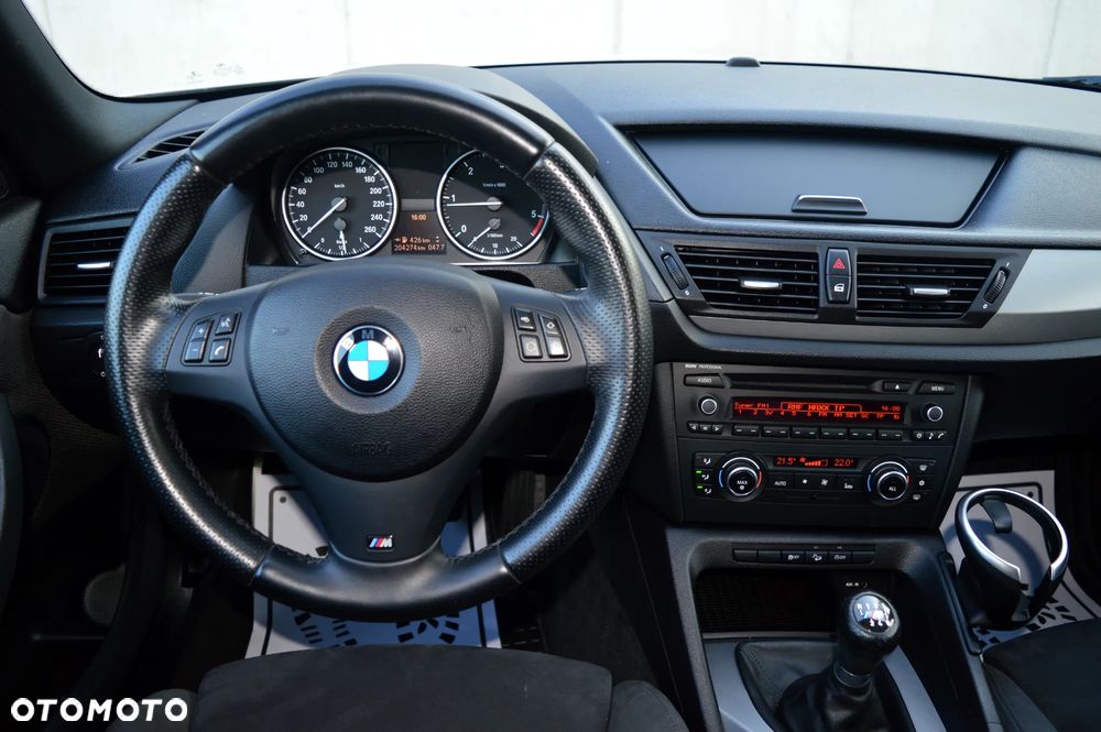 BMW X1 xDrive20d - 16