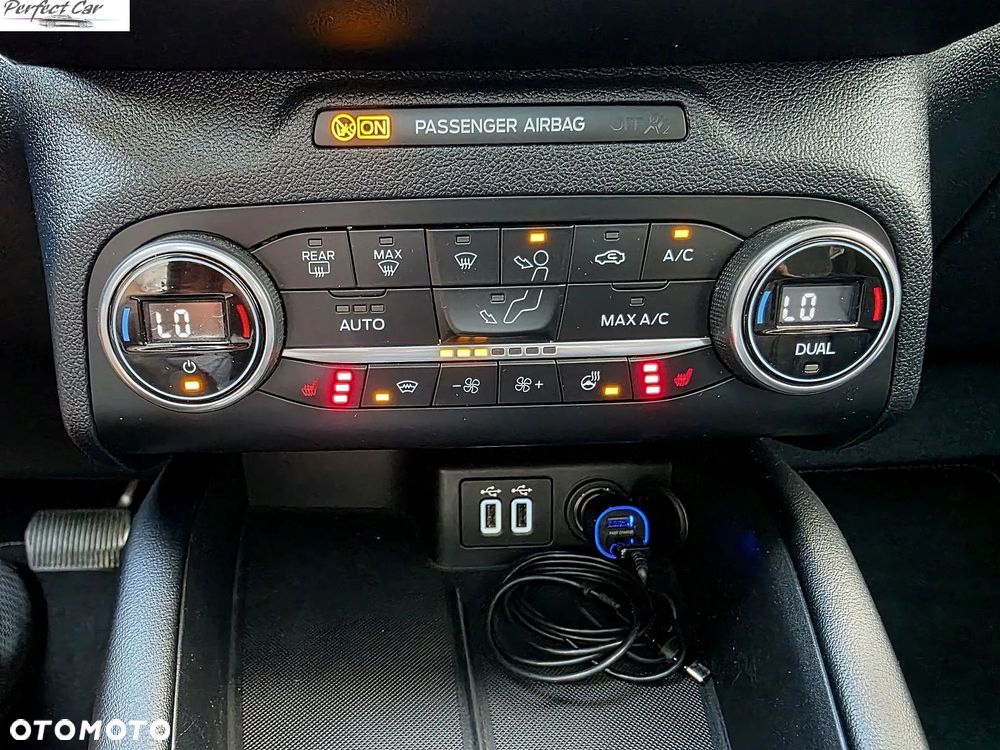 Ford Kuga 2.5P PHEV FWD Vignale - 25