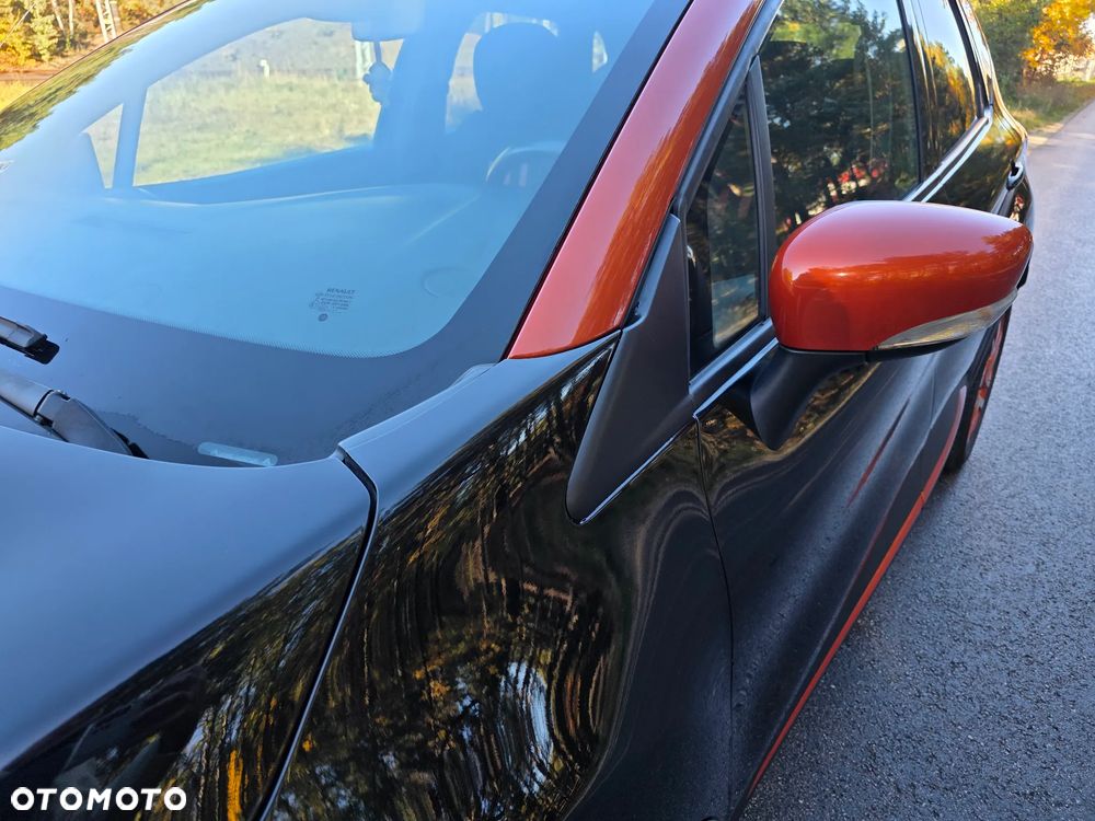 Renault Captur - 28