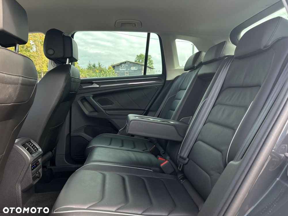 Volkswagen Tiguan 2.0 TSI 4Mot Elegance DSG - 18