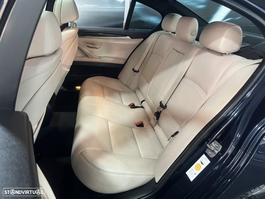 BMW 520 d Line Luxury - 25
