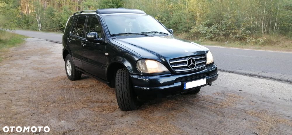 Mercedes-Benz ML - 4