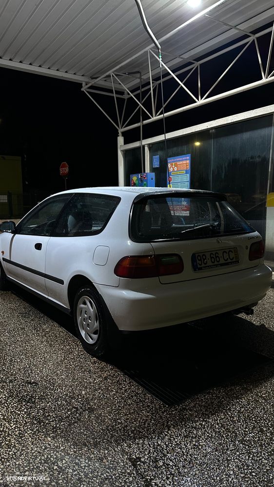 Honda Civic 1.5 LSi 16 V - 4