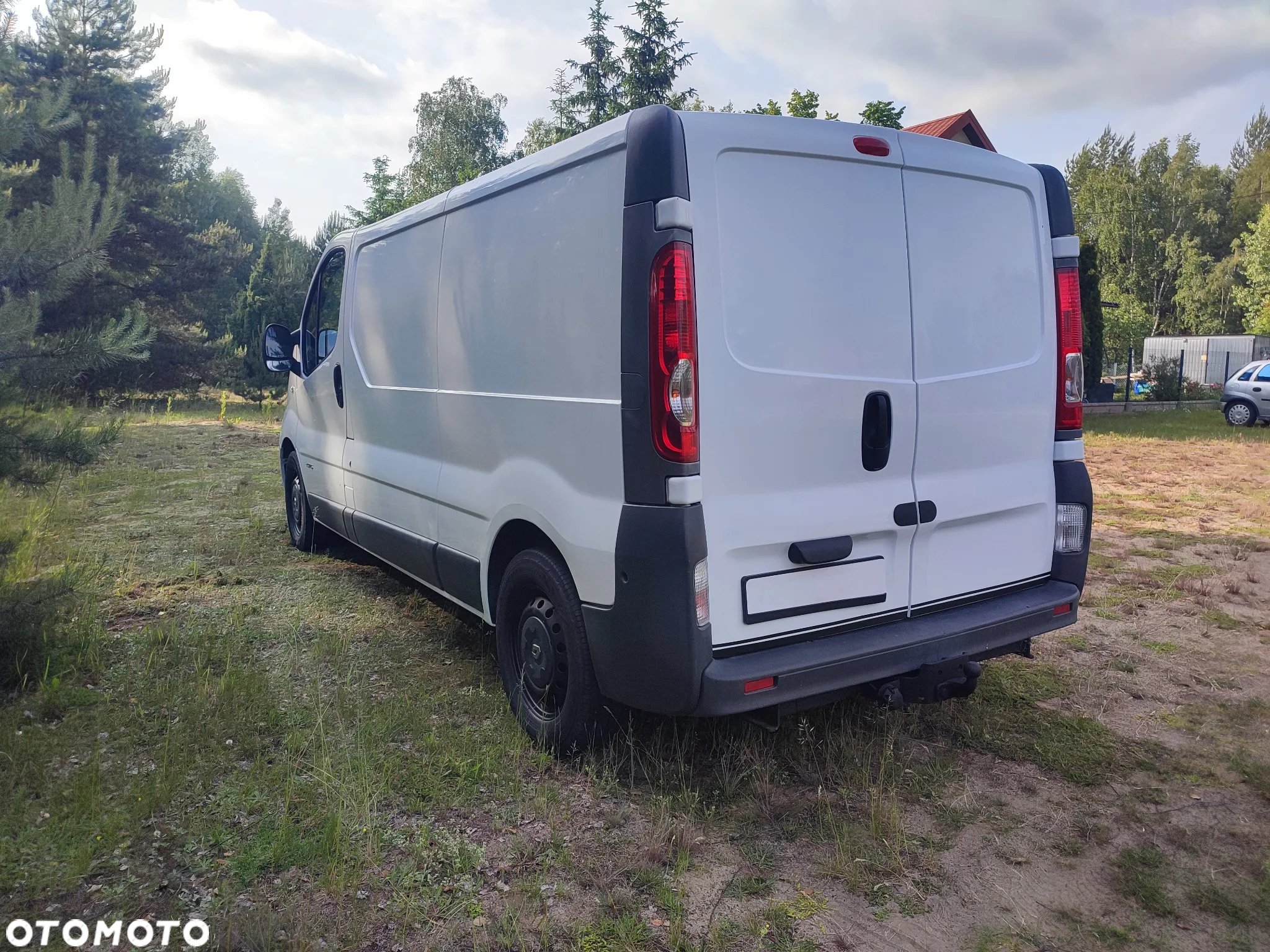 Renault TRAFIC - 8
