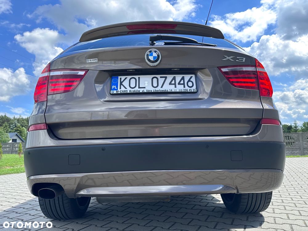 BMW X3 xDrive20d - 13