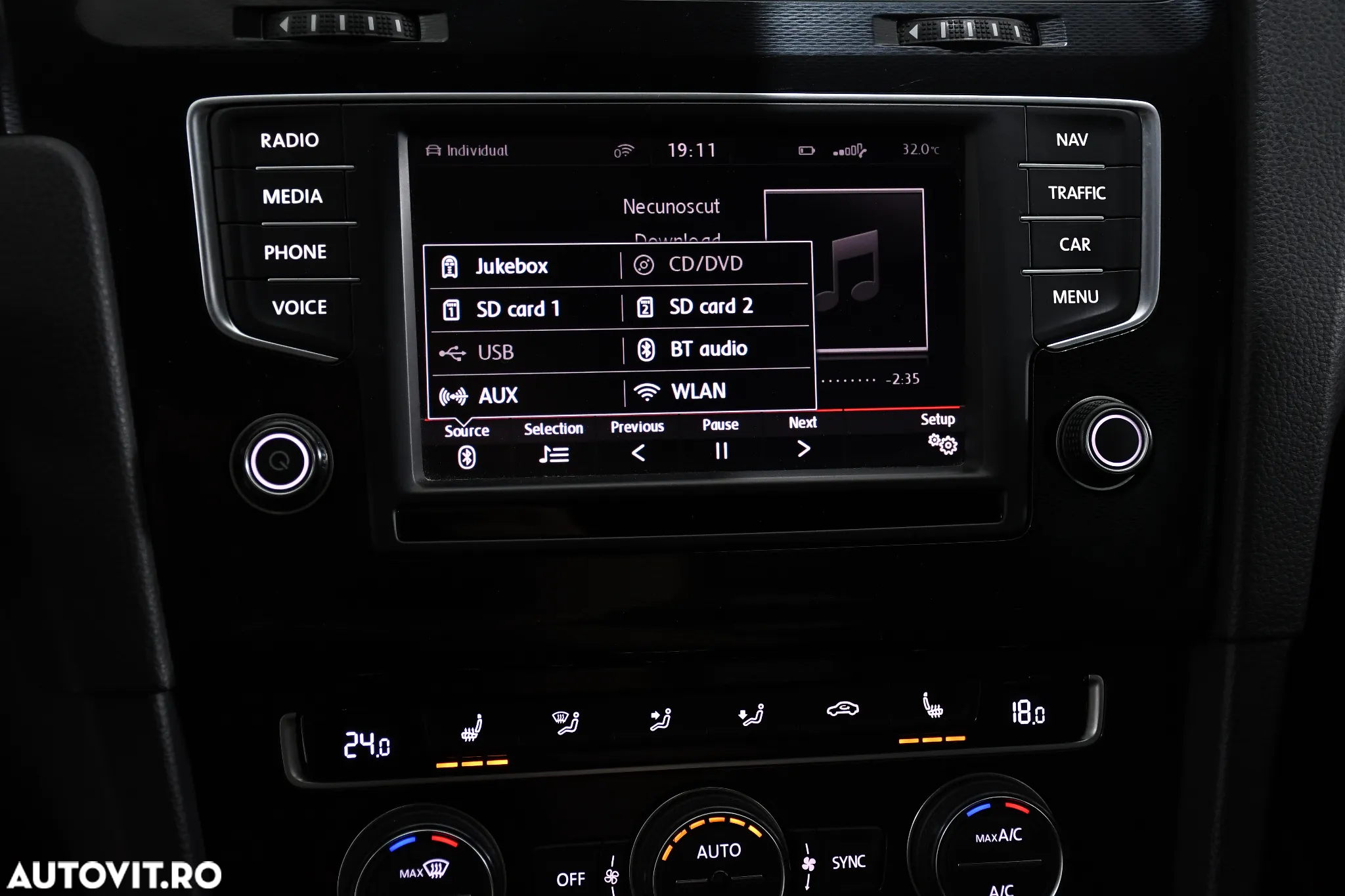 Volkswagen Golf 2.0 TDI DPF BMT DSG GTD - 33