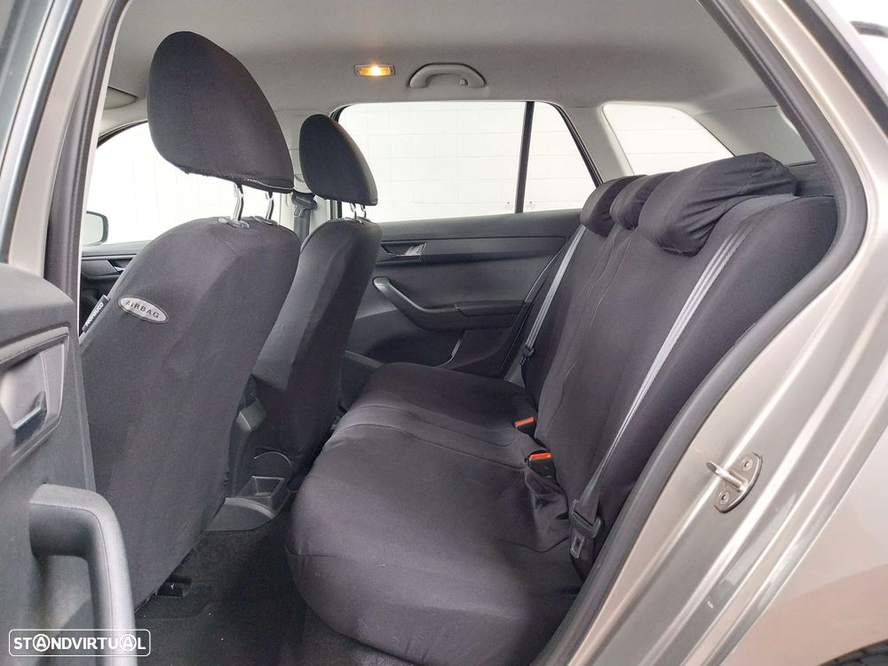 Skoda Fabia Break 1.4 TDi Ambition - 8