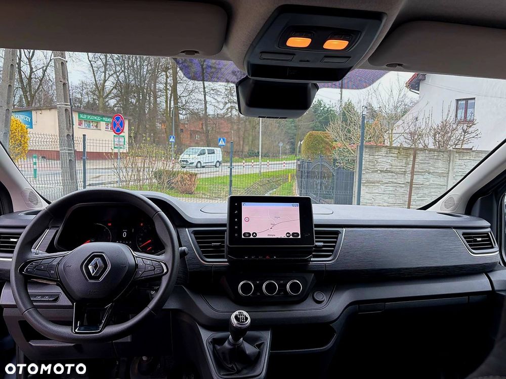 Renault Trafic - 9