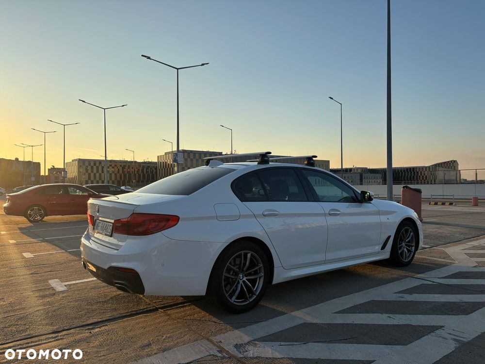 BMW Seria 5 520d xDrive - 6
