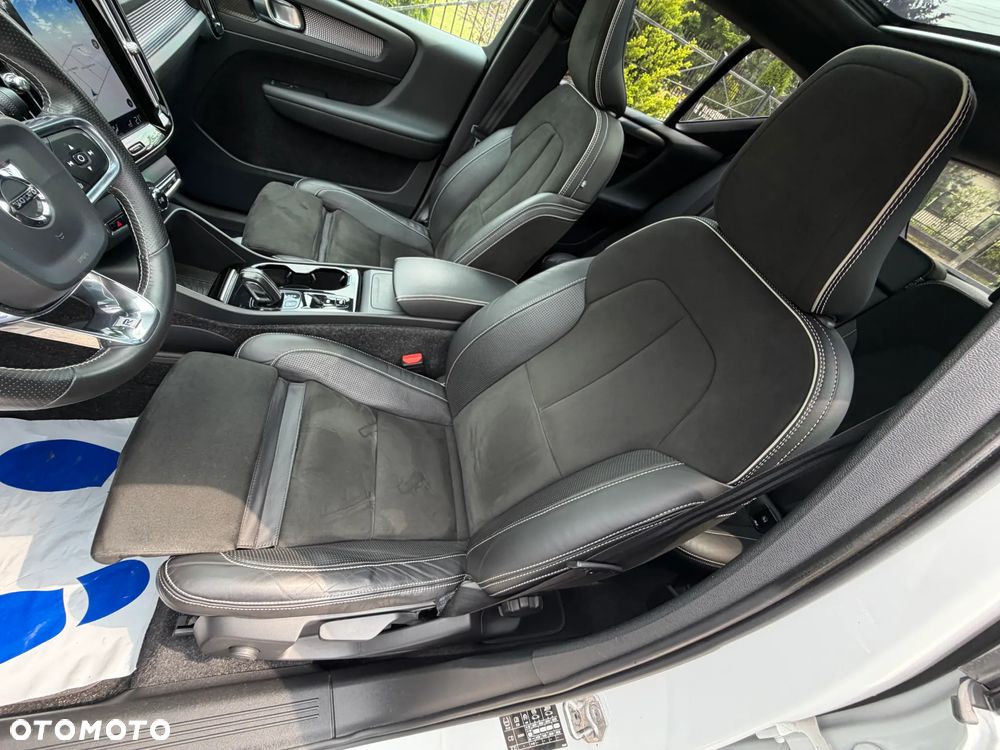 Volvo XC 40 T5 AWD R-Design - 11