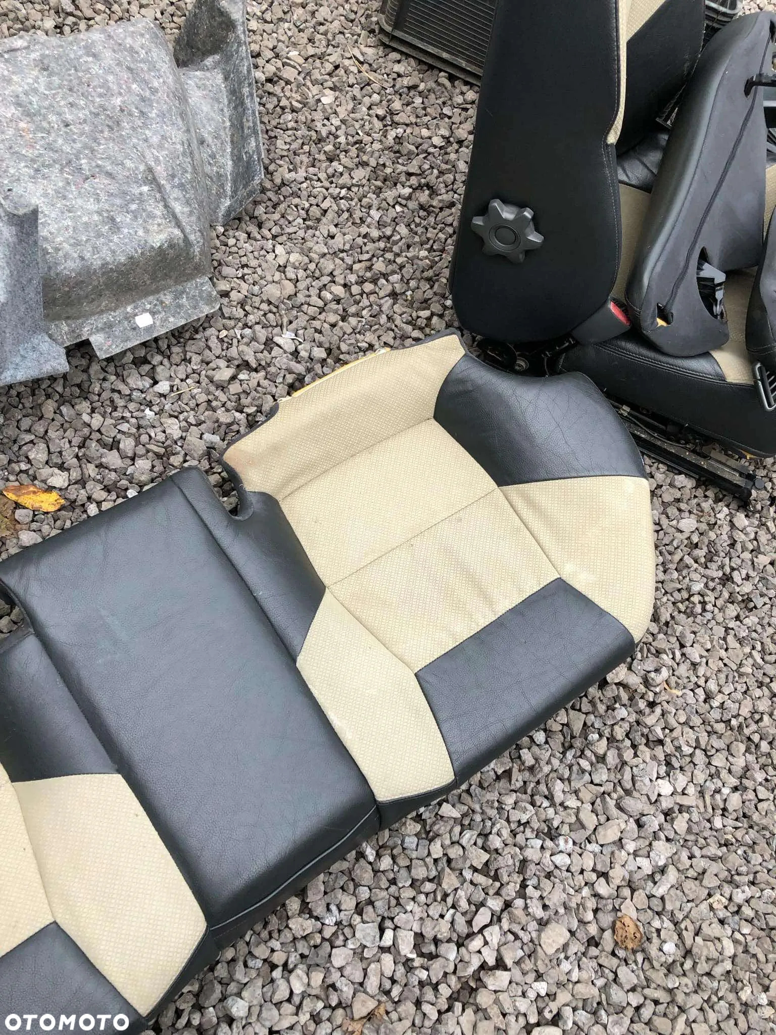 FOTELE KOMPLETNE Z BOCZKAMI VOLVO S60 I - 12