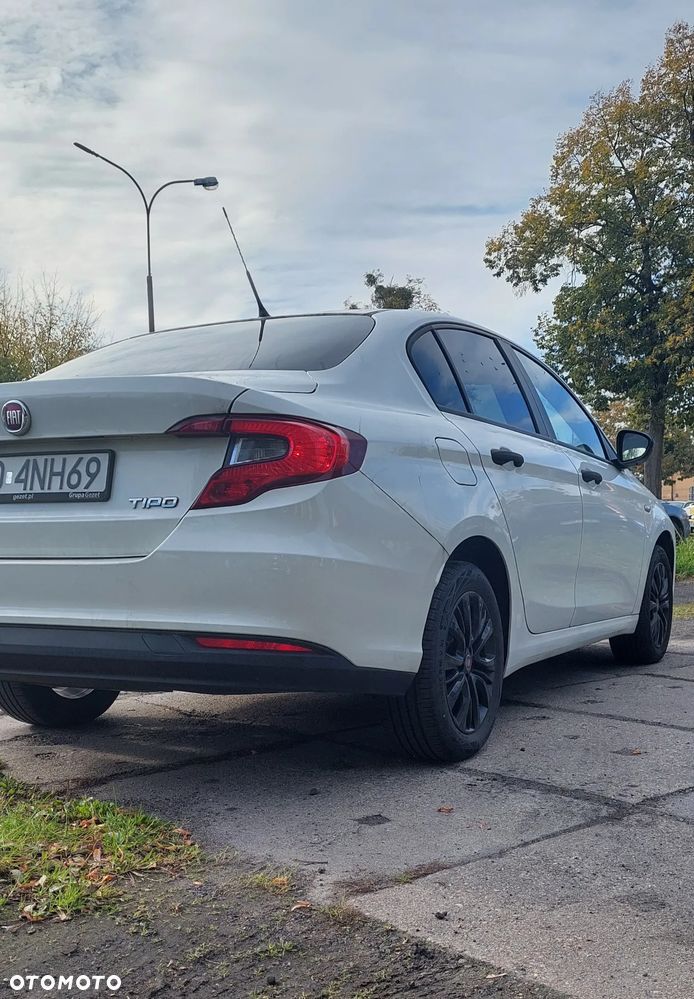 Fiat Tipo 1.4 16v Street - 16