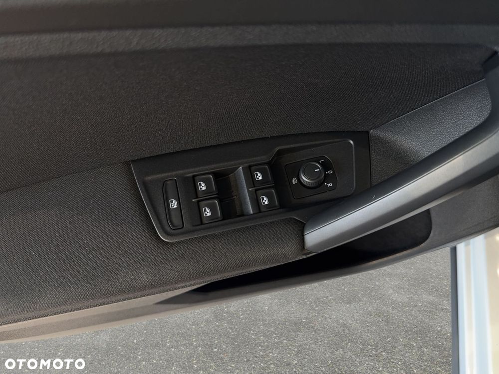 Volkswagen Tiguan - 27